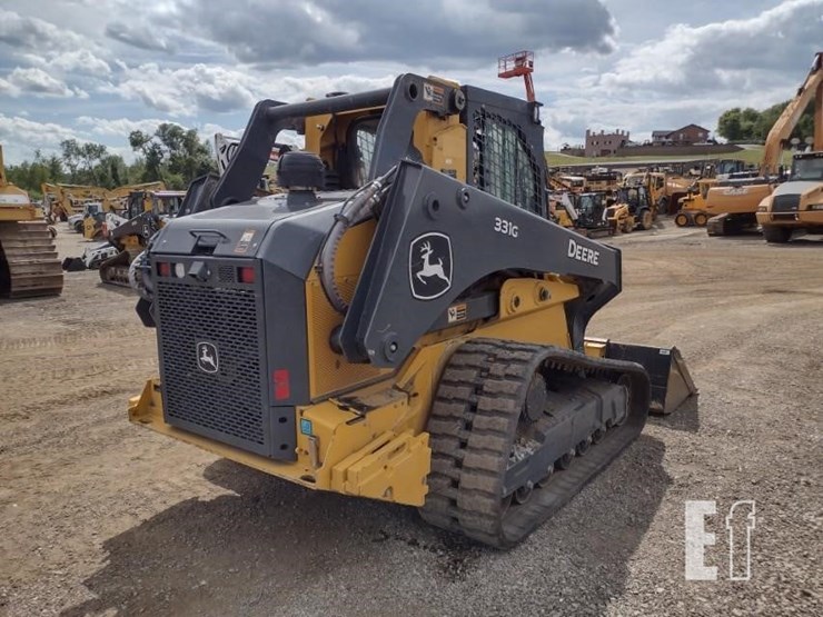2023-deere-331g-image-39