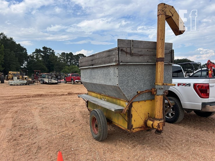 feed-wagon-3061-image-3