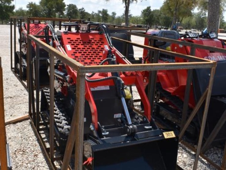 agt-ysrt14-mini-skid-steer-(serial-#-ysrt142025l062704)-(k)-image-2