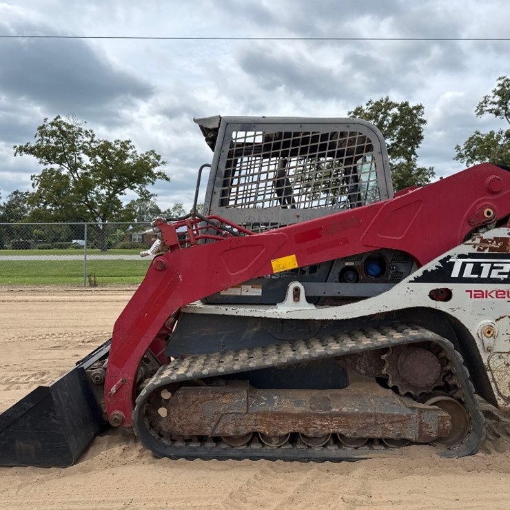 TAKEUCHI TL12V2