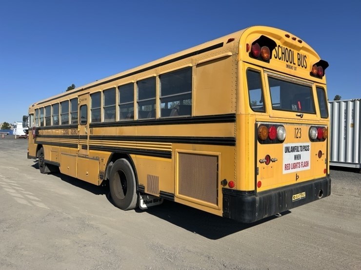 2004-blue-bird-school-bus-image-3