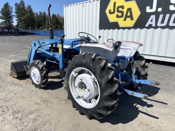 ford-1600-image-3