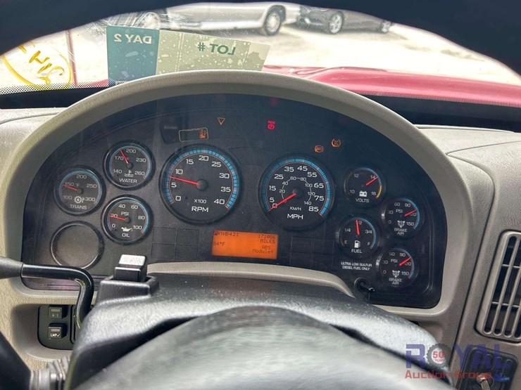 2015-international-durastar-4300-image-9