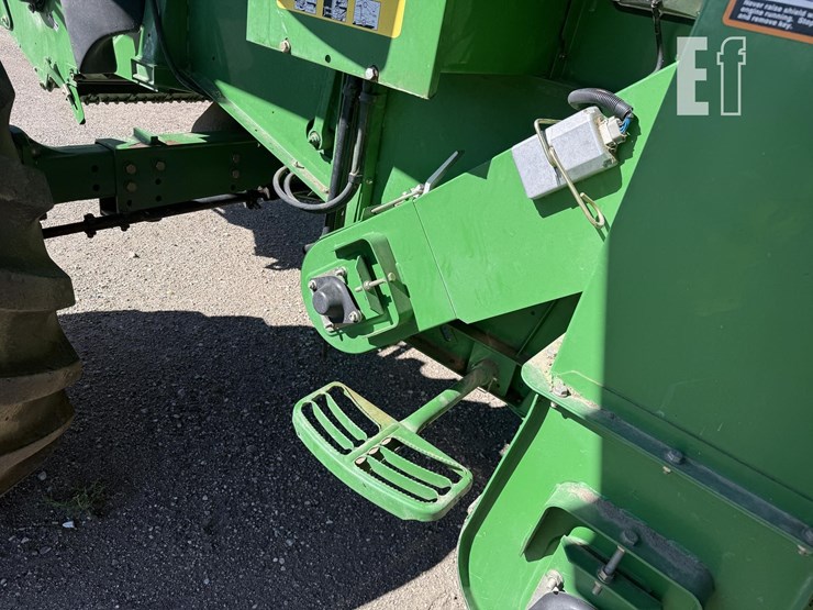 2006-john-deere-9760-sts-image-13