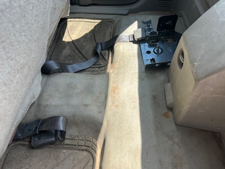 2005-chevrolet-colorado-image-28