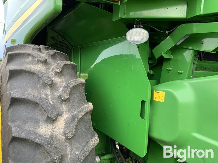 2010-john-deere-9770-sts-image-17