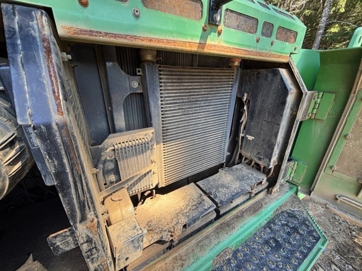 2013-deere-2954d-image-28