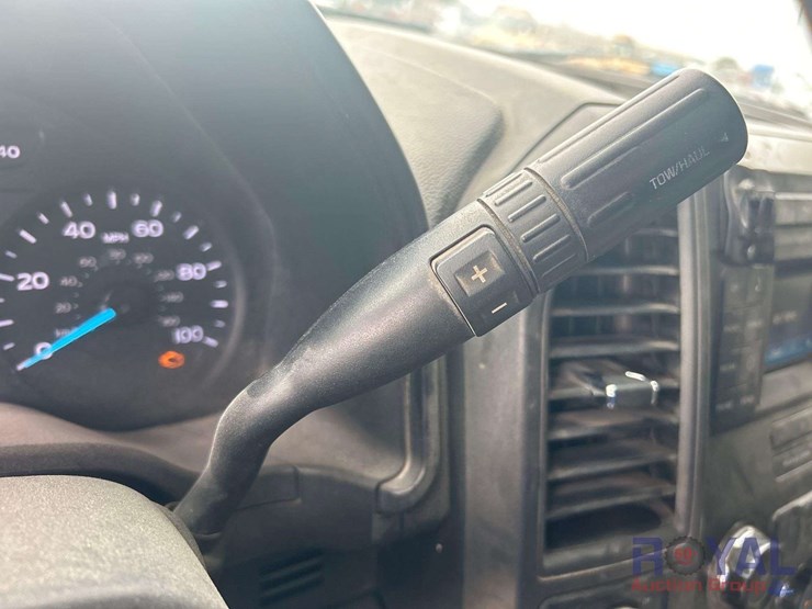 2018-ford-f350-image-15