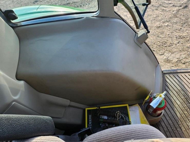john-deere-6230-image-53