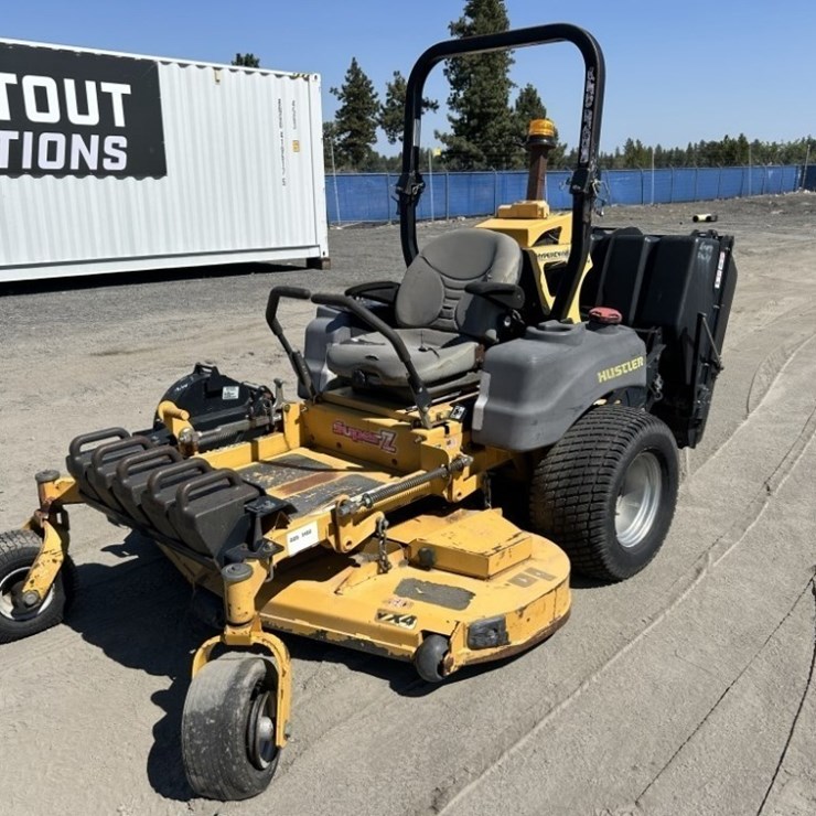 Hustler Super Z Zero Turn Mower