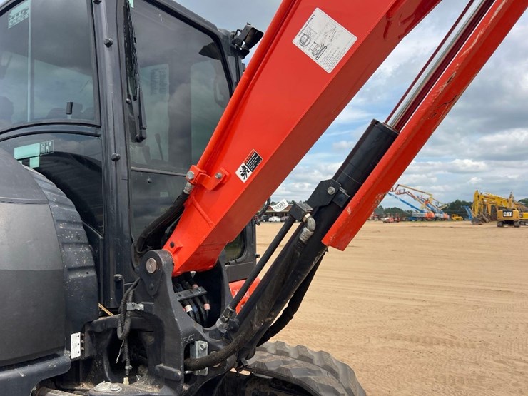 kubota-u48-5-image-13