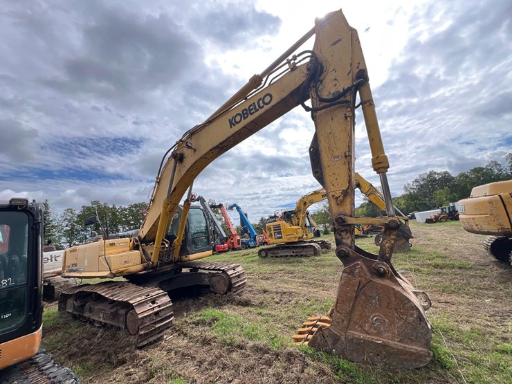 kobelco-sk350-lc-image-4