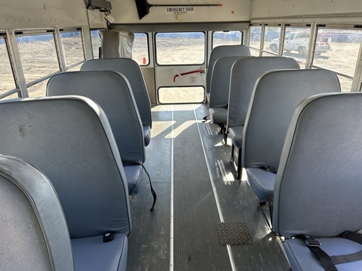 2008-chevrolet-express-school-bus-image-20