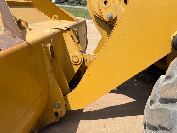 2018-caterpillar-950gc-image-15