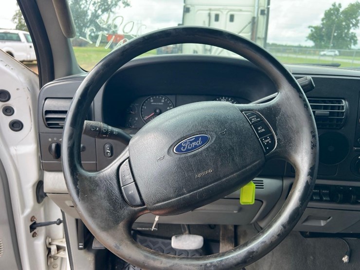 2006-ford-f450-xlt-image-34
