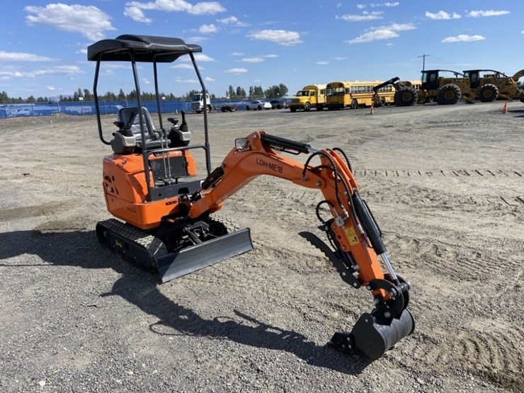 2025-land-hero-ldh-me18-mini-hydraulic-excavator-image-7