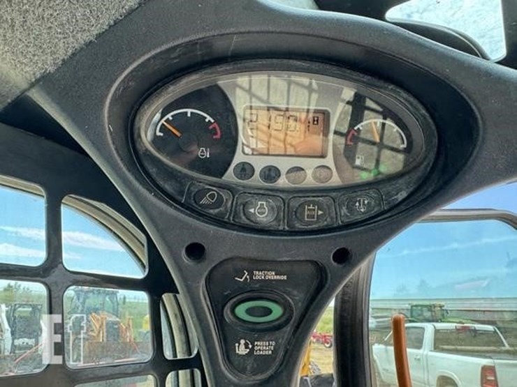 2019-bobcat-t770-image-90