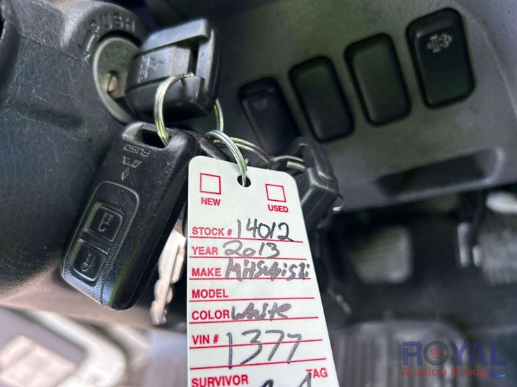 2013-mitsubishi-fuso-fec72w-image-28