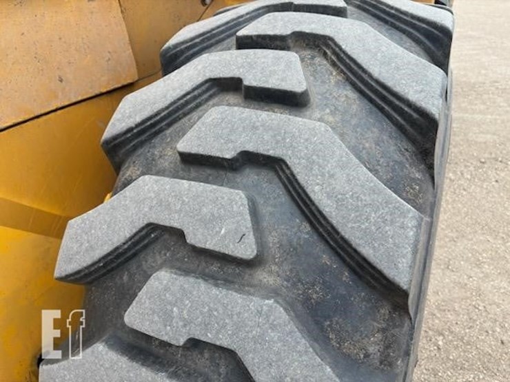 deere-624e-image-14
