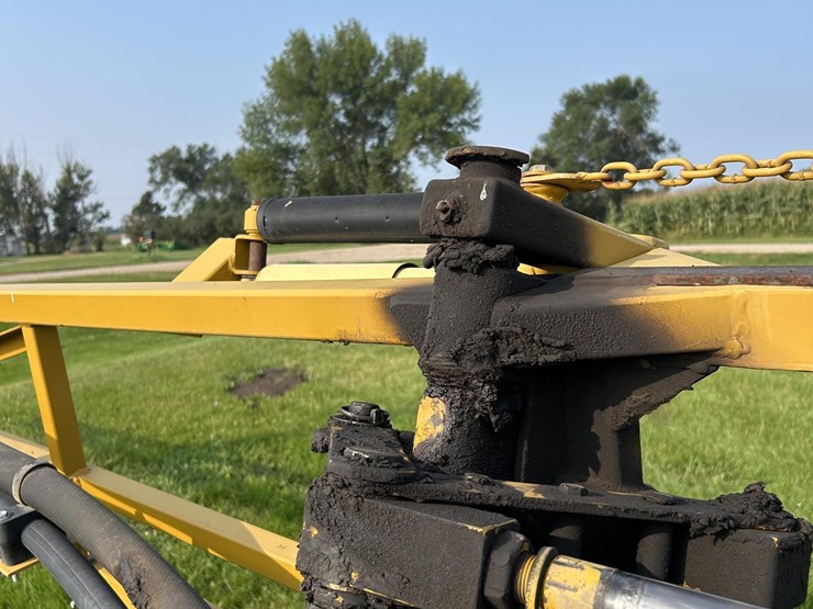 2005-ag-chem-rogator-1074-image-34
