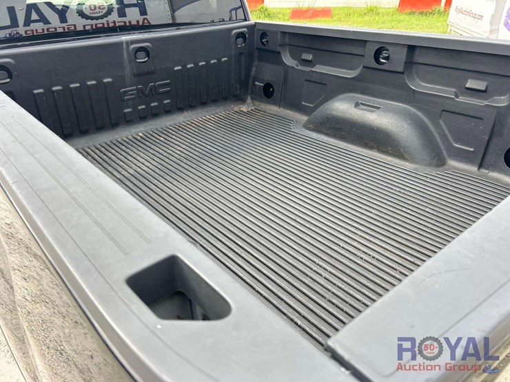 2017-gmc-sierra-1500-image-22