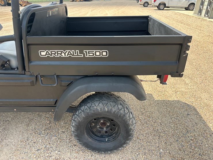 #63-•-carryall-1500,-4x4-intellitrak-kubota-engine,-with-lift-bed-image-13