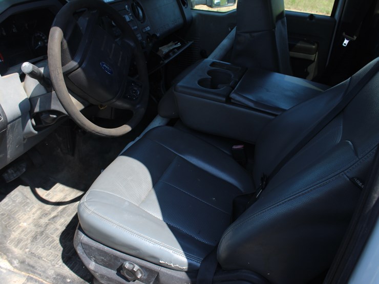 2014-ford-f550-image-6