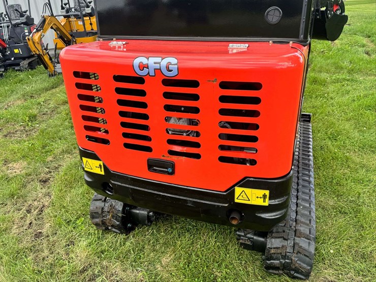 2025-cfg-industrial-qnt50r-mini-excavator-...-unused-image-4