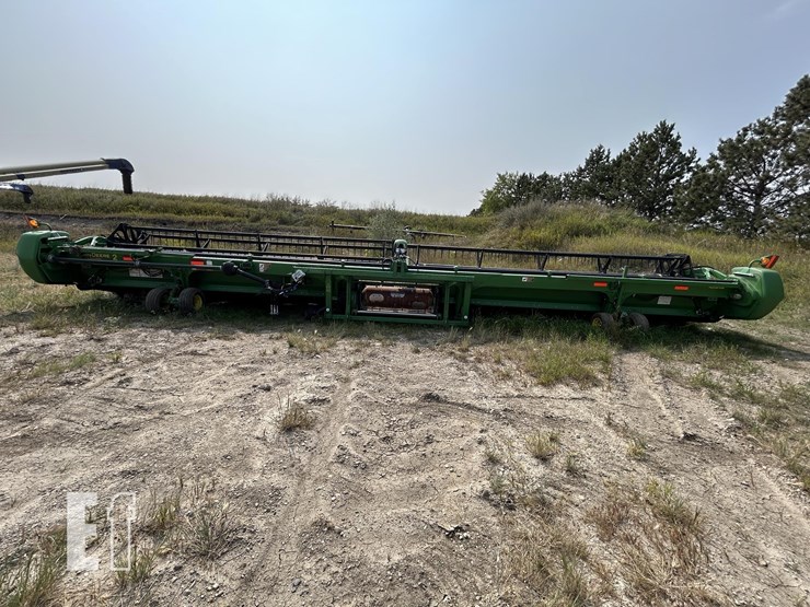 2010-john-deere-640d-image-8