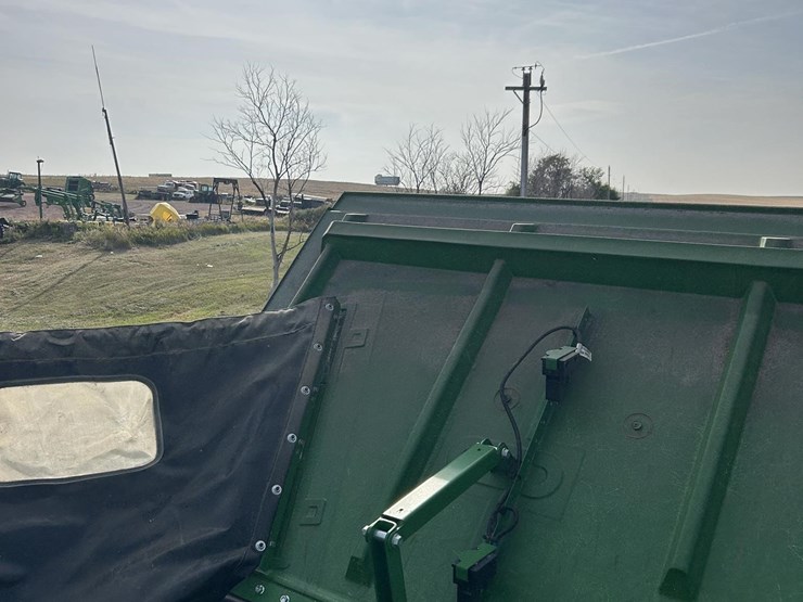 2021-john-deere-s790-image-112