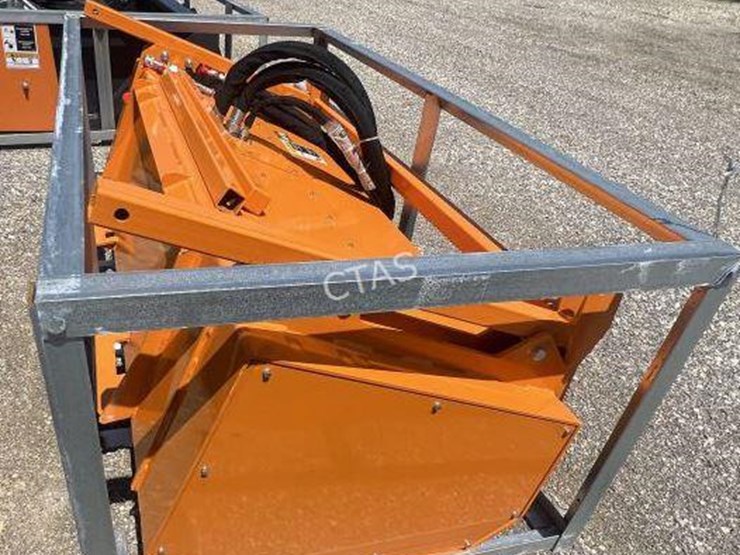 #13-•-wolverine-skid-steer-muclching-head-image-4