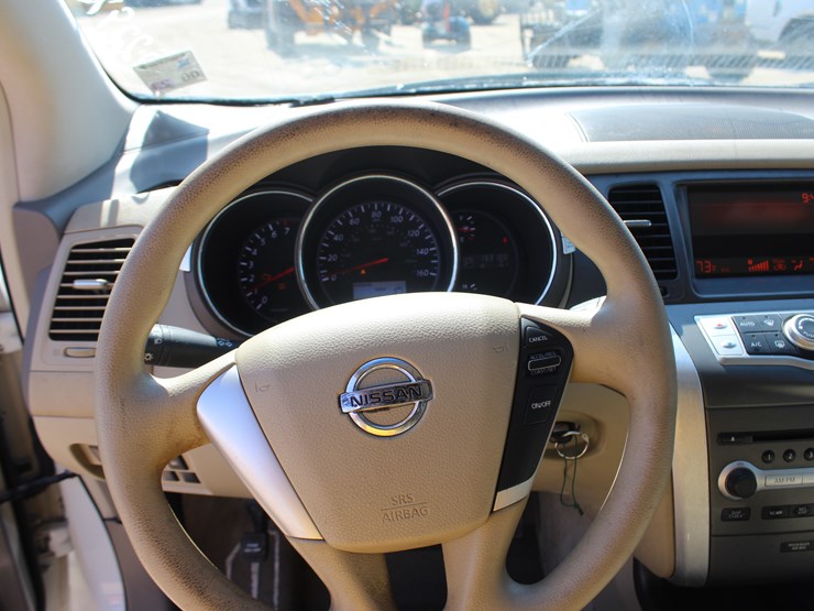2012-nissan-murano-image-12
