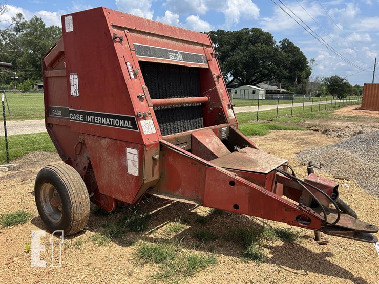 case-ih-8430-image-1