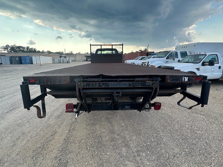 2000-ford-f650-image-9