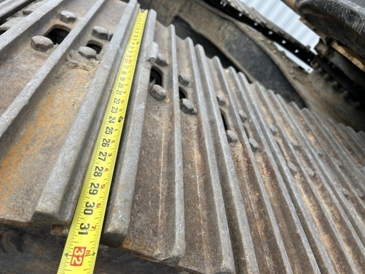 2017-caterpillar-320fl-image-21