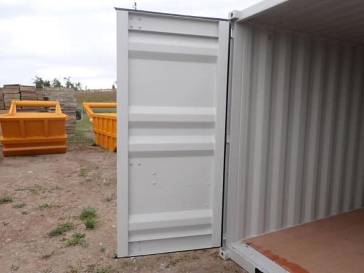 unused-9-ft-shipping-container-image-13