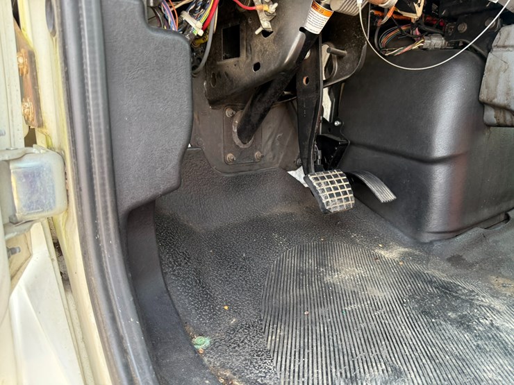 2006-international-durastar-4400-image-72