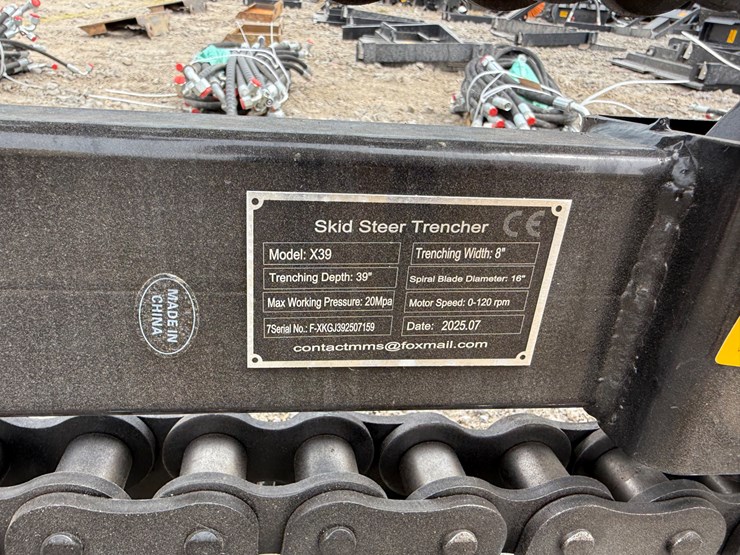 #230-•-#27001-•-inop-giyi-gy-x39f-mini-skid-steer-trencher-fxkgj392507159-image-3