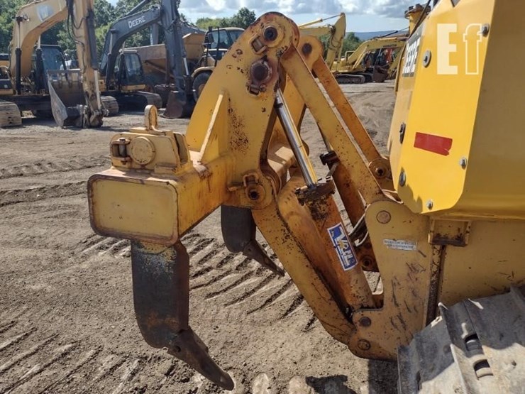 2012-deere-700j-lt-image-41