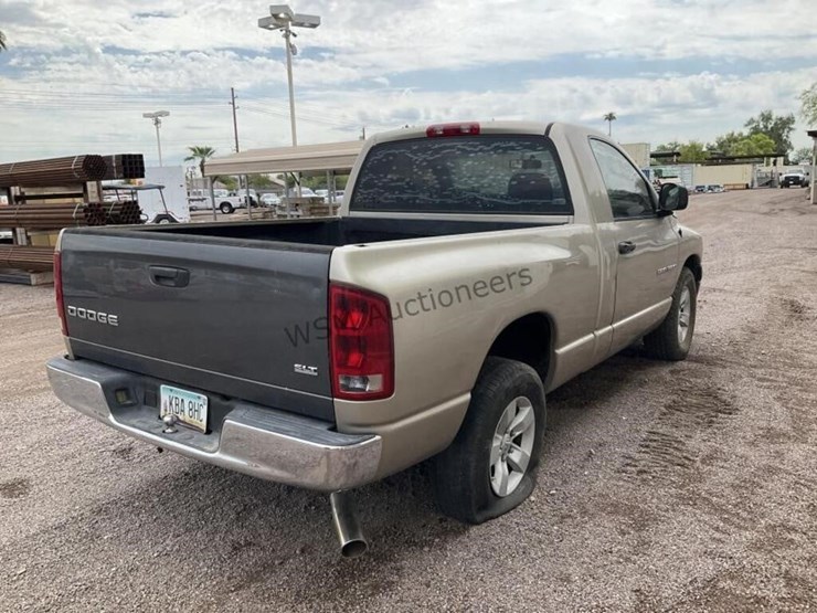 2005-dodge-1500-image-5