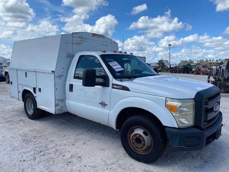 2011-ford-f350-image-2