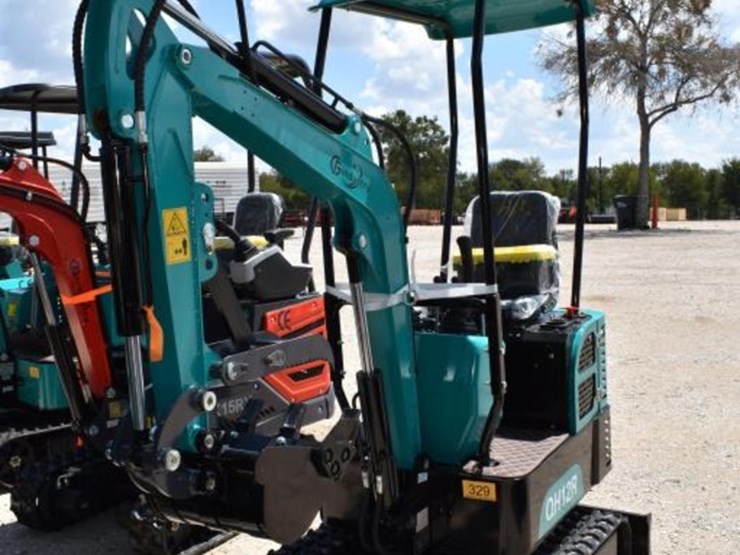 qh12r-mini-excavator-(serial-#-qh12r202507010524)-(k)-image-1