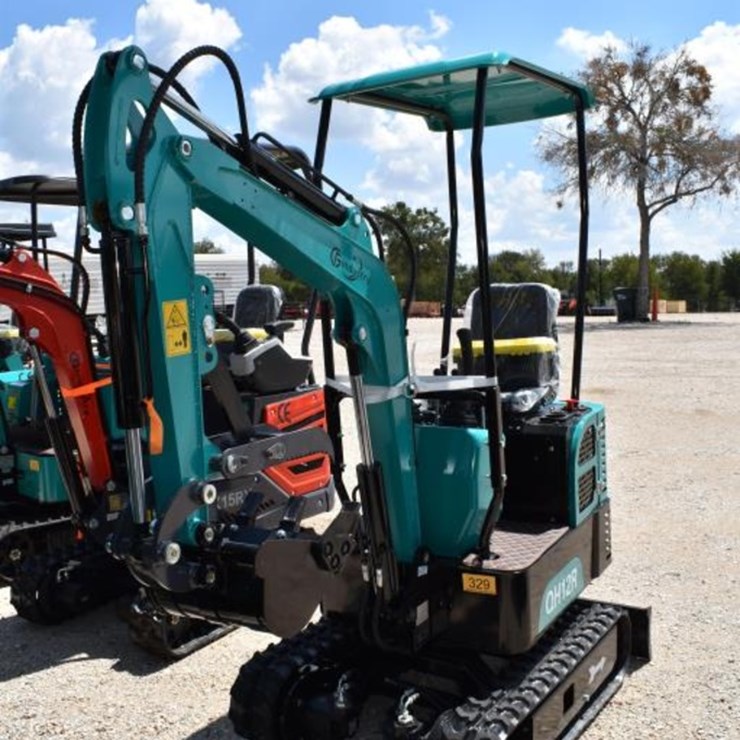QH12R MINI EXCAVATOR (SERIAL # QH12R202507010524) (K)