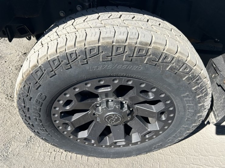 2023-ford-f250-xl-image-28