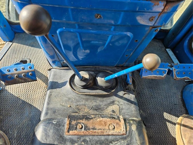ford-4600-image-23