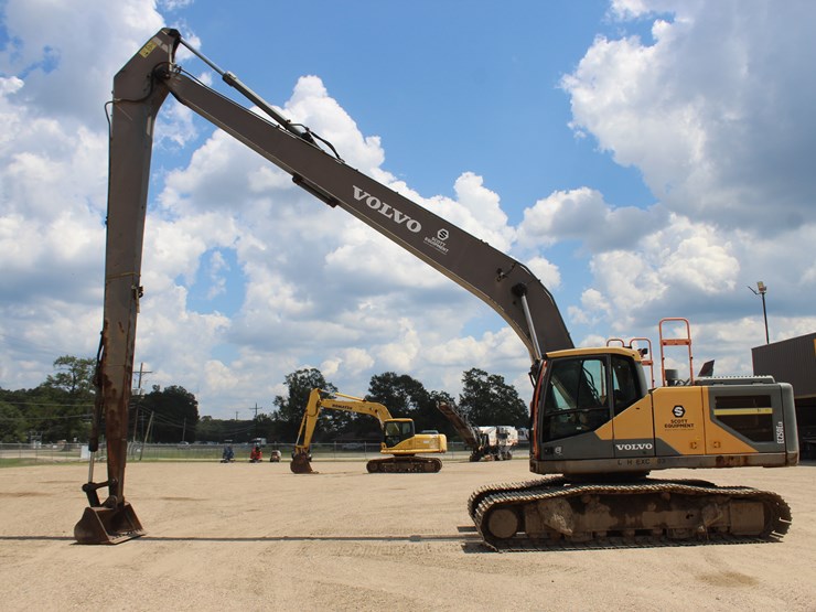 2017-volvo-ec250e-lr-image-25