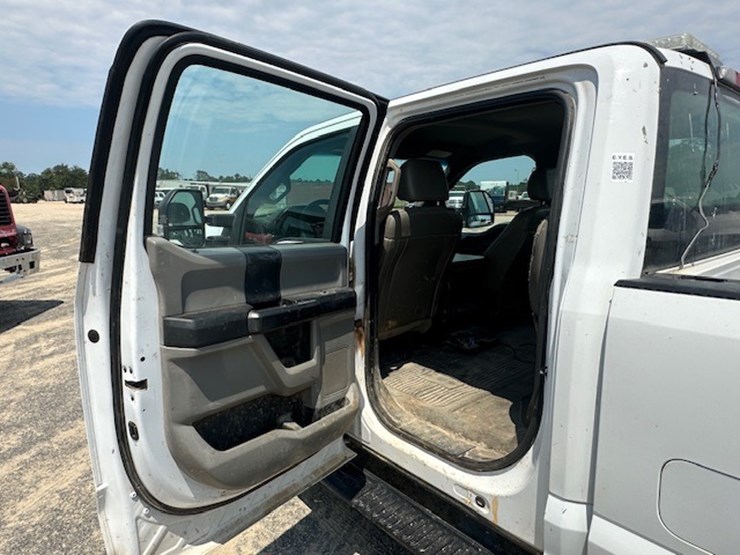 2019-ford-f250-image-23
