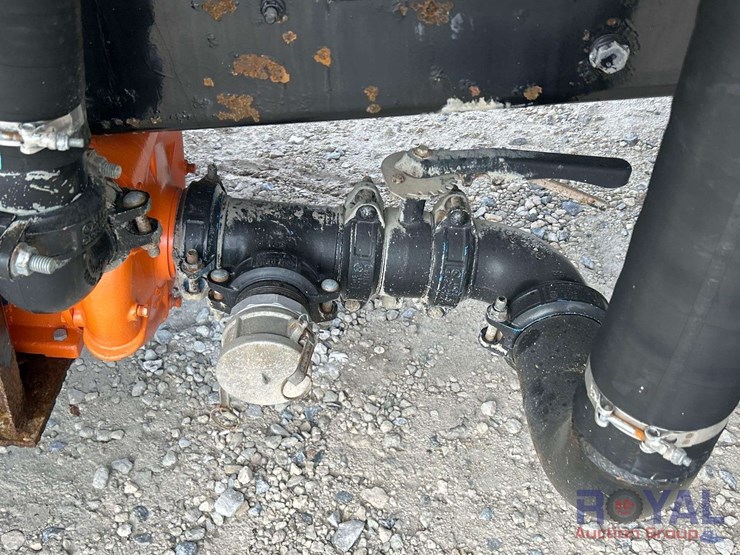 2013-international-durastar-4300-image-20