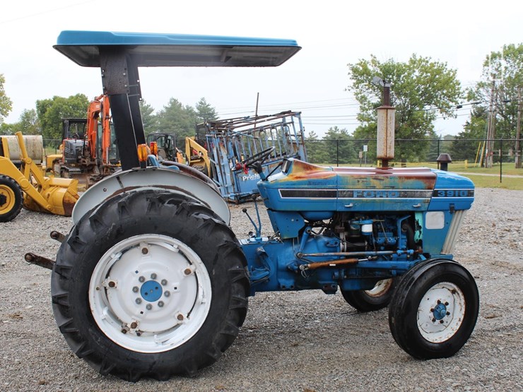 ford-3910-image-6