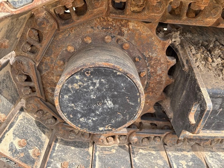 2017-caterpillar-307e2-image-16